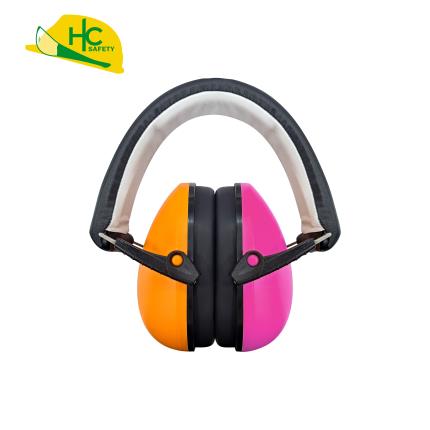 Safety Earmuffs for Kids White HC706&#x2B;A4
